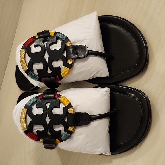 ●NEW●RARE●Miller Embroidered Sandal in Black and Multi Color Thread - Picture 4 of 13